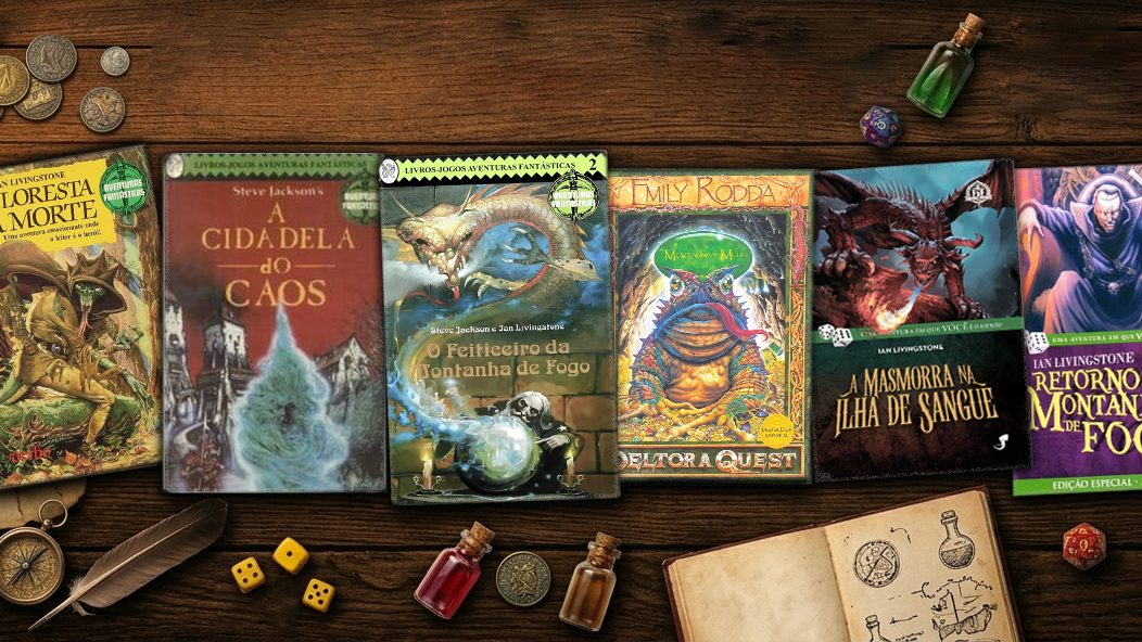 Uma composição temática sobre uma mesa de madeira rústica apresentando seis capas de livros-jogos de fantasia alinhadas horizontalmente. Entre os títulos visíveis estão clássicos da série Aventuras Fantásticas como "A Floresta da Morte", "A Cidadela do Caos" e "O Feiticeiro da Montanha de Fogo", além de um volume de "Deltora Quest" e "A Masmorra na Ilha de Sangue".