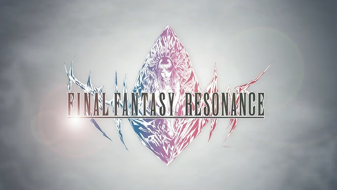 Logotipo oficial do jogo Final Fantasy Resonance. No centro, uma arte em estilo de esboço tradicional de Yoshitaka Amano exibe uma figura feminina etérea encapsulada dentro de um grande cristal vertical em forma de losango. A ilustração apresenta um gradiente suave que transita do azul na esquerda para o vermelho na direita, cercada por formas pontiagudas e cristalinas. Sobreposta ao desenho, a inscrição "FINAL FANTASY RESONANCE" aparece em sua clássica fonte serifada cinza-claro. O fundo é um gradiente cinzento e nublado com reflexos de luz (lens flare).